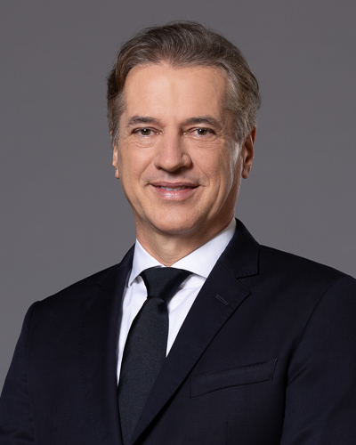 Robert Golob