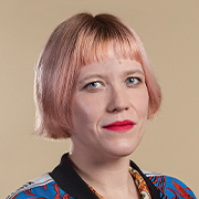 Petra Blajhribar Kubo